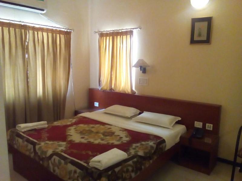 Hotel Bombay Tiffanys Mysore Esterno foto
